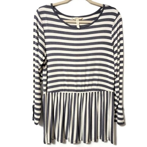Matilda Jane Let's Connect Tee Gray Cream Striped Long Sleeve Peplum Top Small - Picture 1 of 8